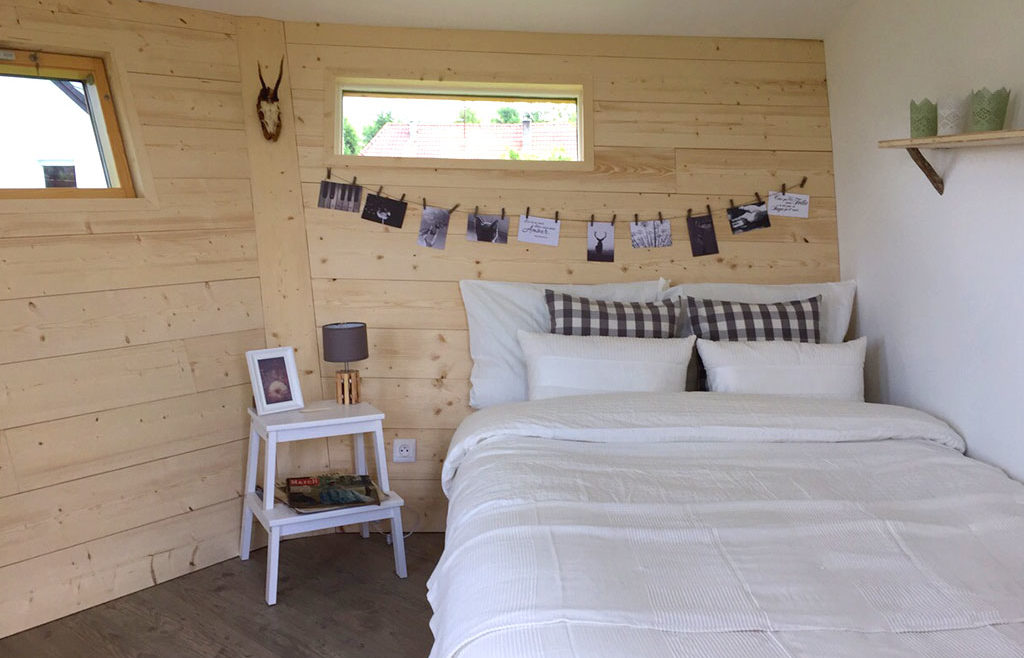 Aménagement intérieur de cabane dans les arbres