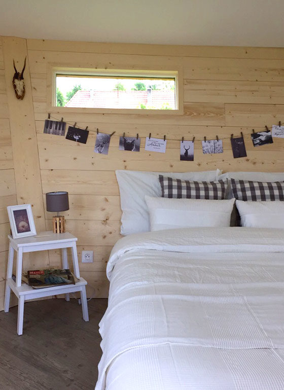 Aménagement intérieur de cabane dans les arbres